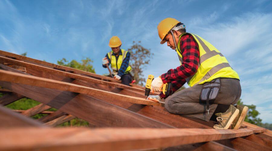 Professional Flat Roofing Installation services in Bonduel, WI